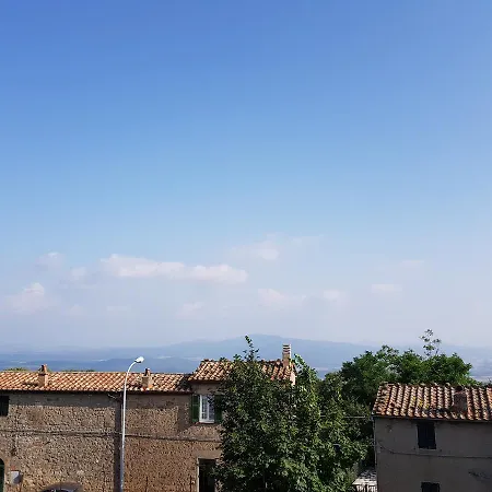 Momo Bed & Breakfast Sassofortino